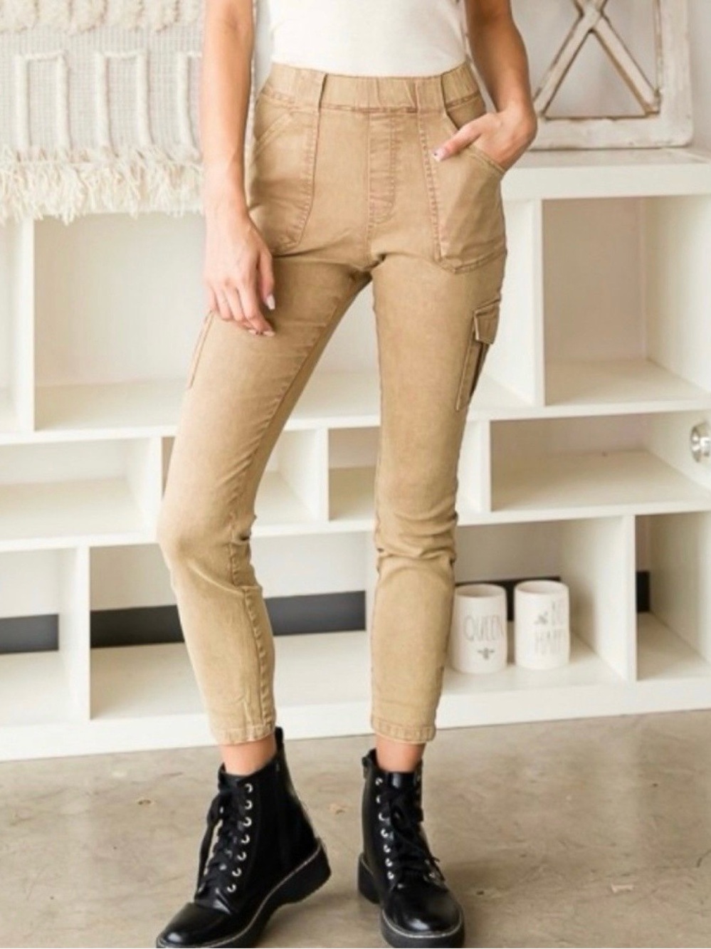 Oli & Hali Beige Cargo Skinny Pants for Women